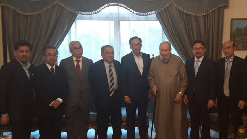 أنور إبراهيم يزور سماحة الشيخ