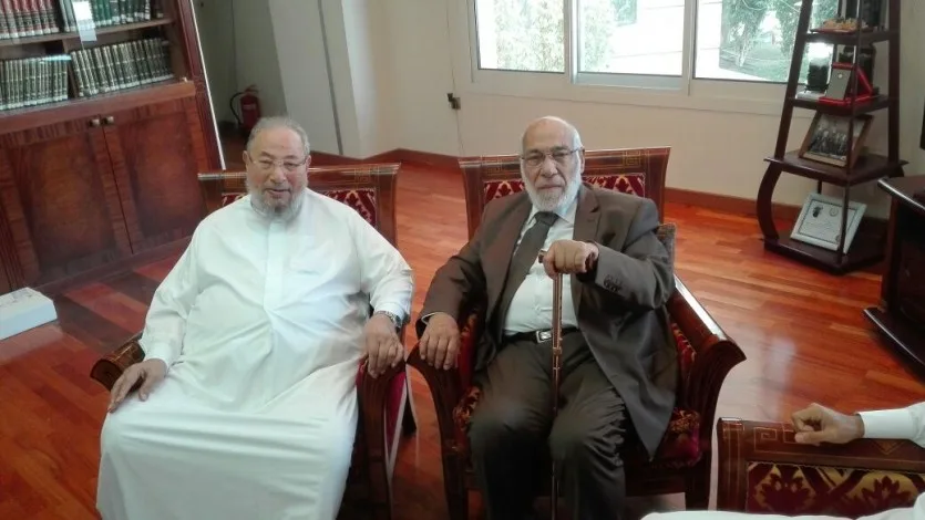 القرضاوي يستقبل د. زغلول النجار