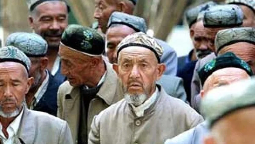 إتحاد علماء المسلمين يستنكر حظر الصين الصيام على مسلمي شينغيانغ