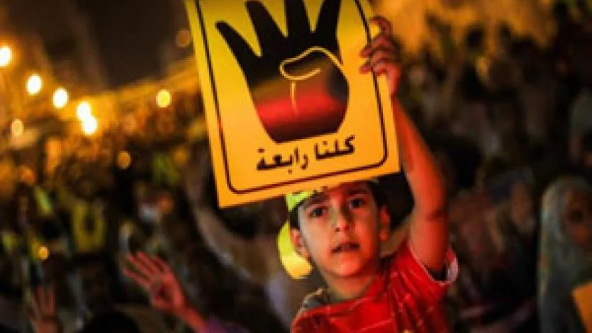 القرضاوي: رغم المحن فأمتنا اليوم تصنع تاريخا جديدا