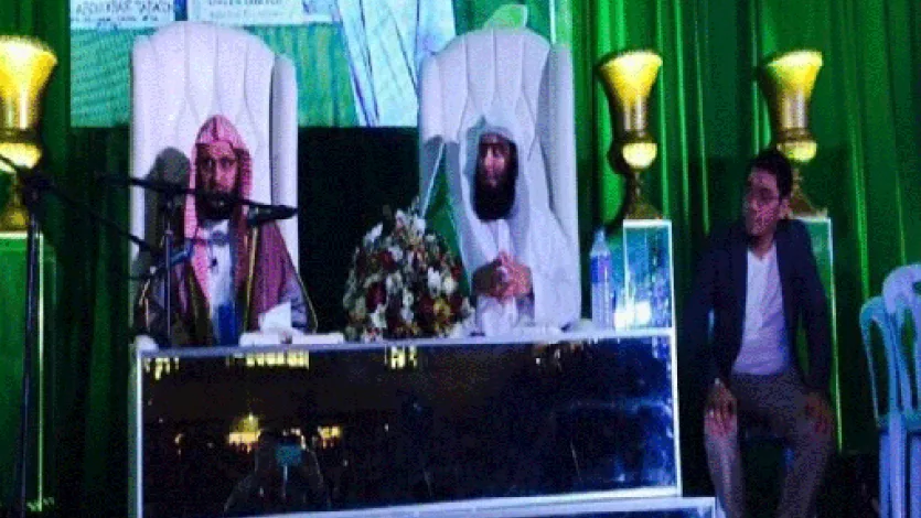 القرضاوي يحمد الله على سلامة الشيخ عائض القرني