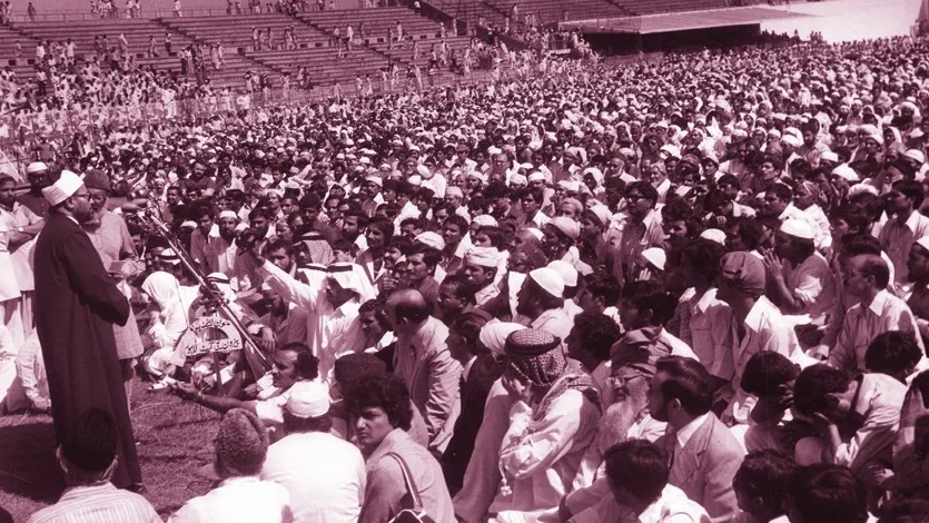 إمام في يوم تاريخي