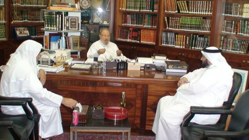 وزير الأوقاف يزور سماحة الشيخ