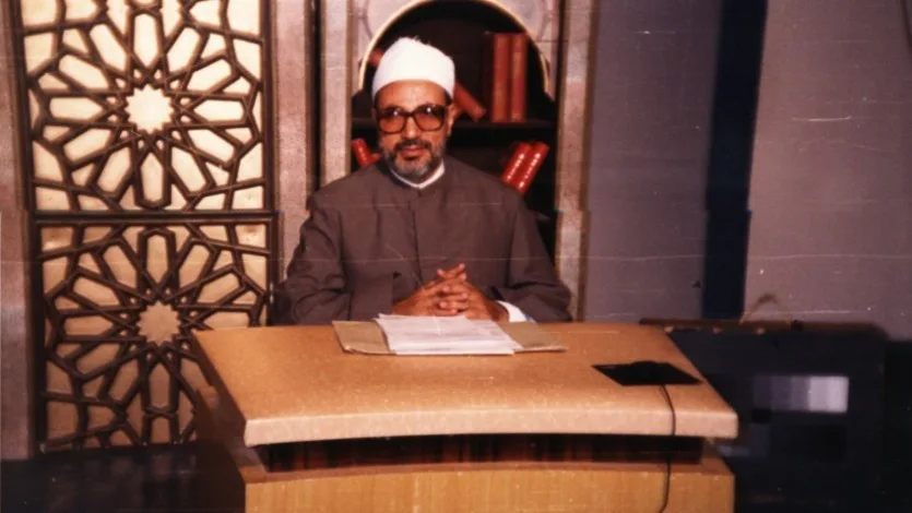 ثناء على "فوانيس الدوحة".. في حب من أحبوا القرضاوي